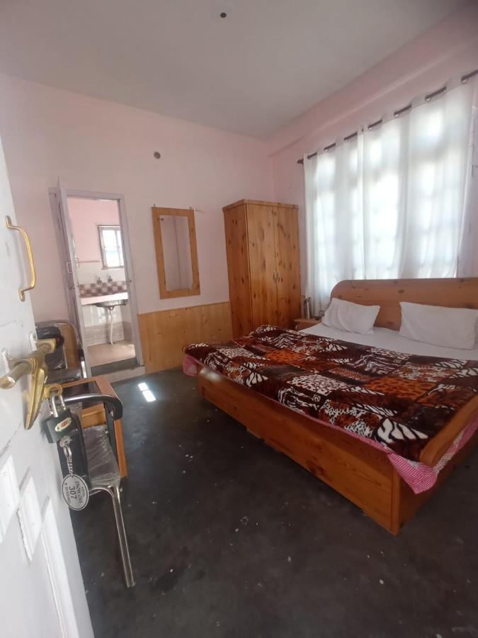 Snow Oak Guest House Kasol Zewnętrze zdjęcie