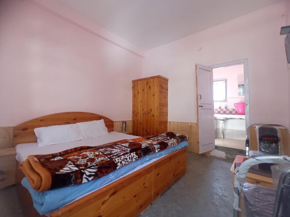 Snow Oak Guest House Kasol Zewnętrze zdjęcie