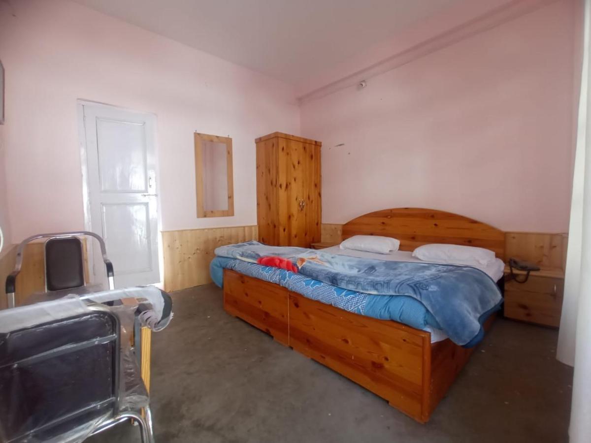 Snow Oak Guest House Kasol Zewnętrze zdjęcie